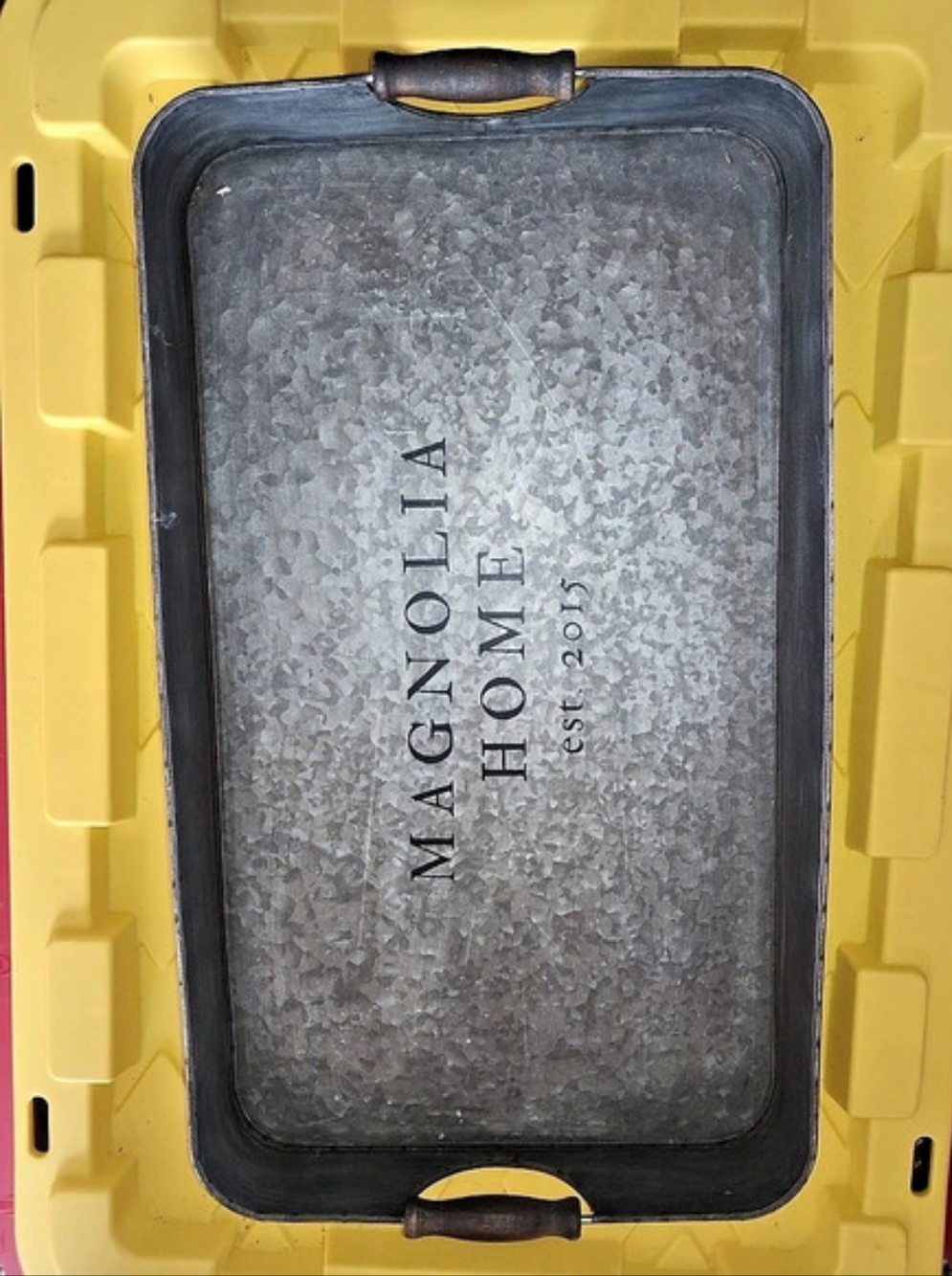 Magnolia Baking Pan Black & Gray